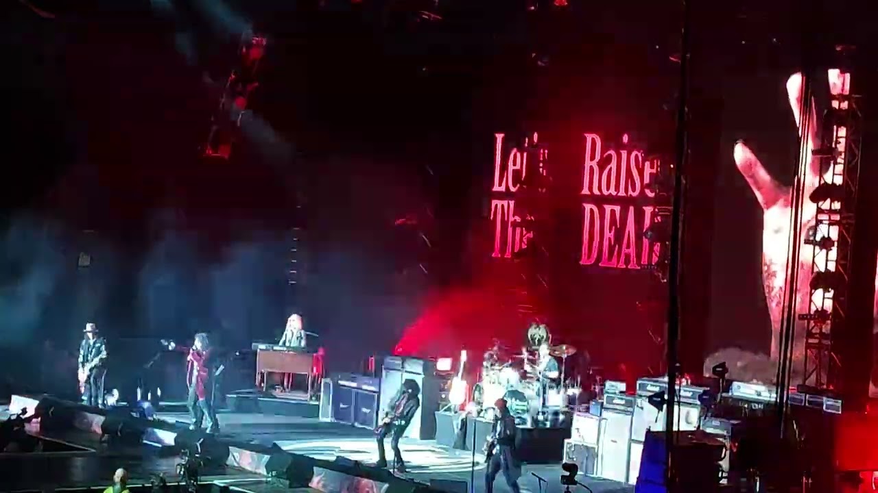 The Hollywood Vampires o2 Arena London 09 /07/23