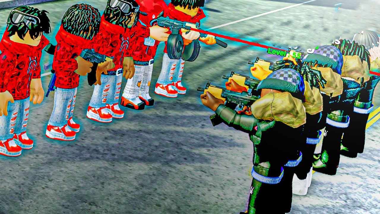 So I Had My First GANG WAR In My New Roblox HOOD Game...
