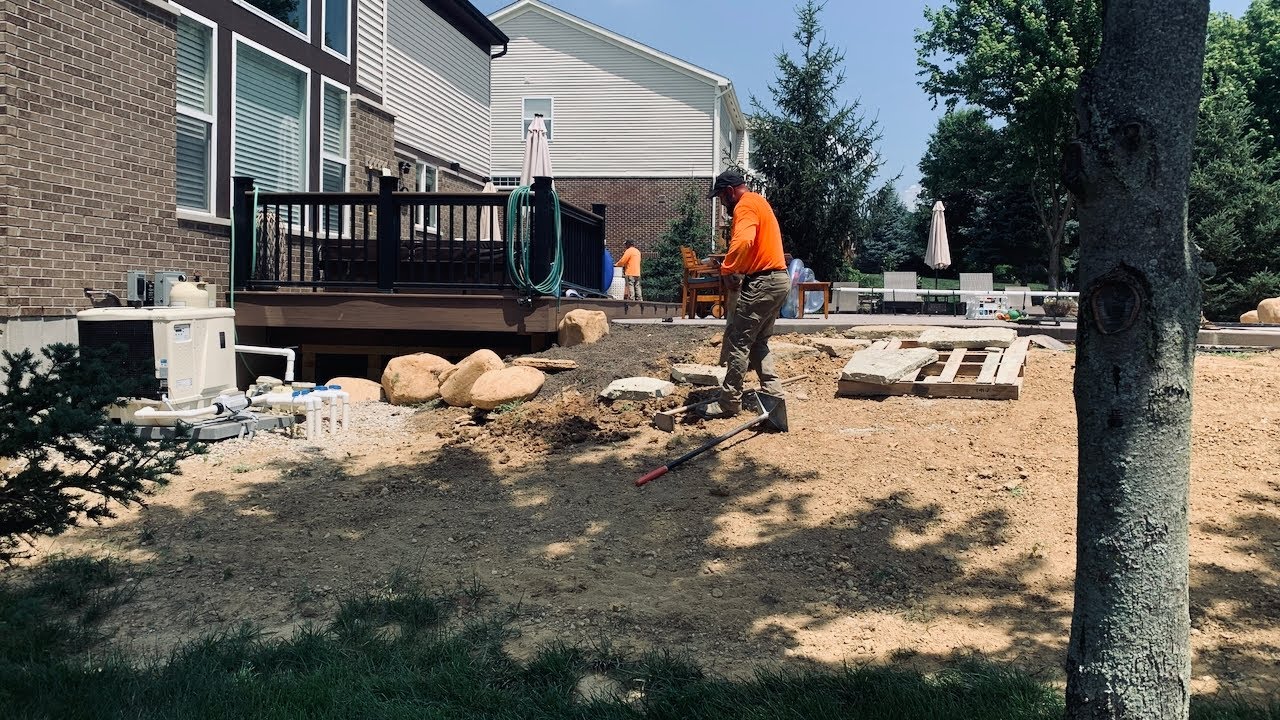 Fiberglass Saltwater Pool Installation part 4 - Time Lapse - Latham Cambridge Swimming Pool