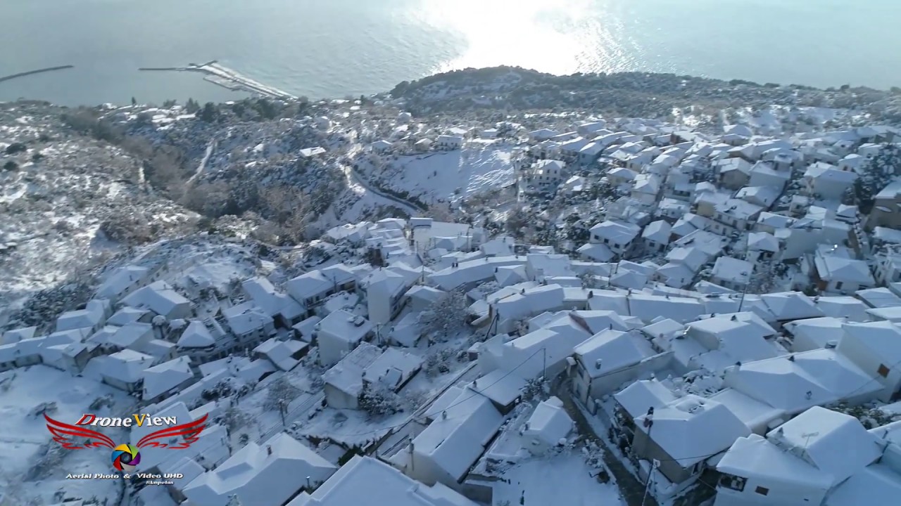 Μαγική χιονισμένη Γλώσσα Σκοπέλου (aerial video)