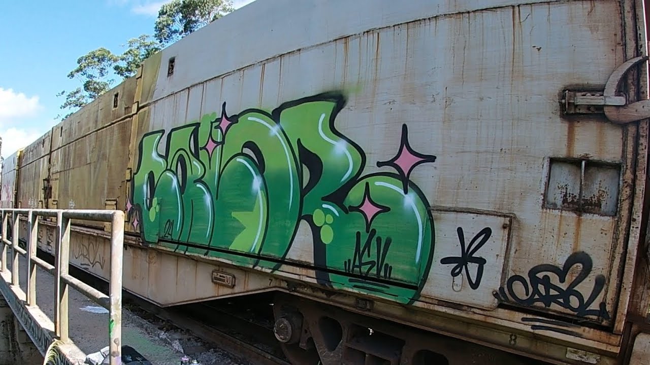 GRAFFITI O DIA TODO NA LINHA 🧵 Parte 1