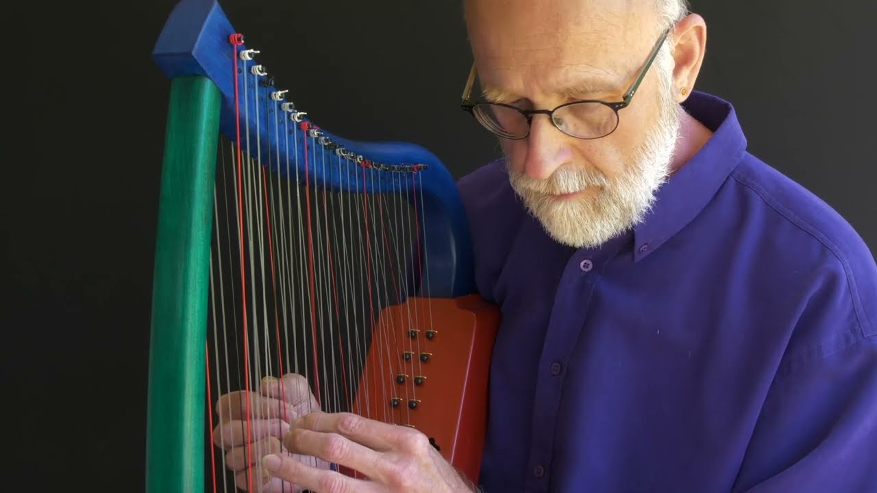 Double Strung Kentigern.  Bill Taylor plays Mariam matrem