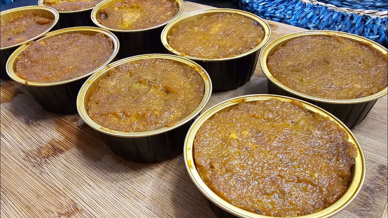 Pasteles puertorriqueños en moldes