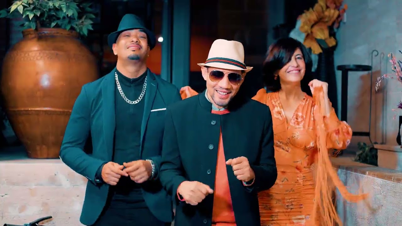 DARINYER SE LO BEBE TO VIDEO OFICIAL