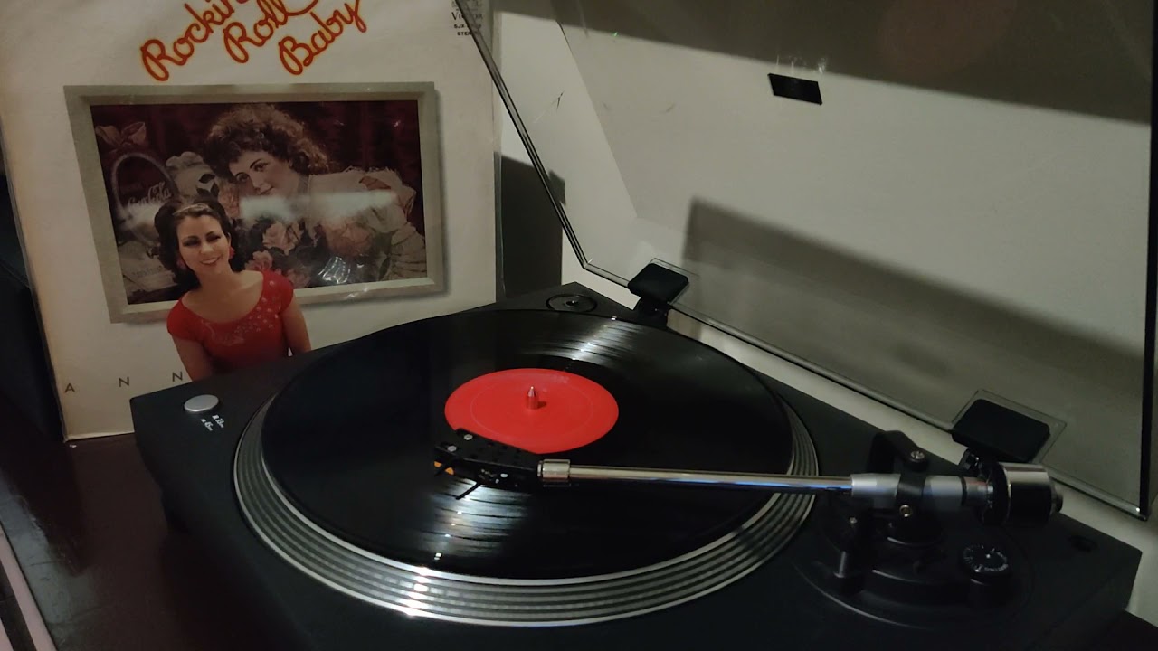 Ann Lewis - Be my Baby