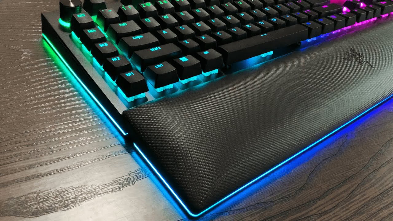 Best Razer Keyboard Ever? Razer BlackWidow V4 Pro Unboxing