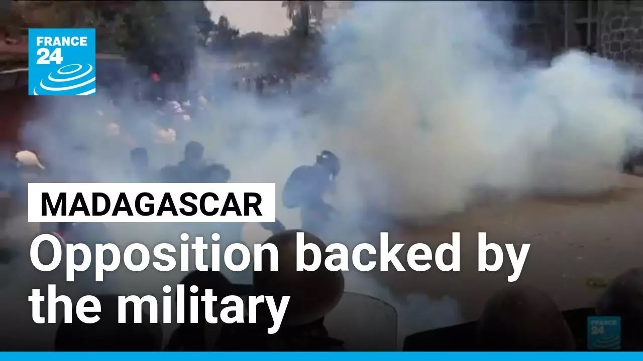 Madagascar protests escalate as military backs opposition • FRANCE 24 English