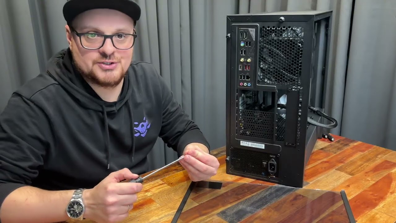 Rozpakowanie, podłączenie i pierwsze uruchomienie komputera PC | Madman Gaming