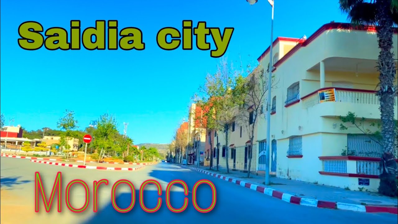 A tour in the streets and alleys of the Moroccan city of Saidia [ video music person walking