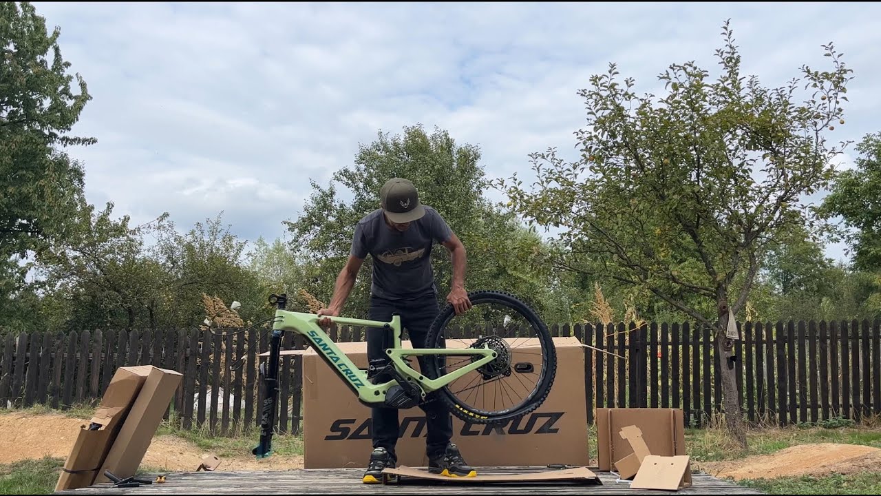 Unboxing Santa Cruz Heckler (2023)