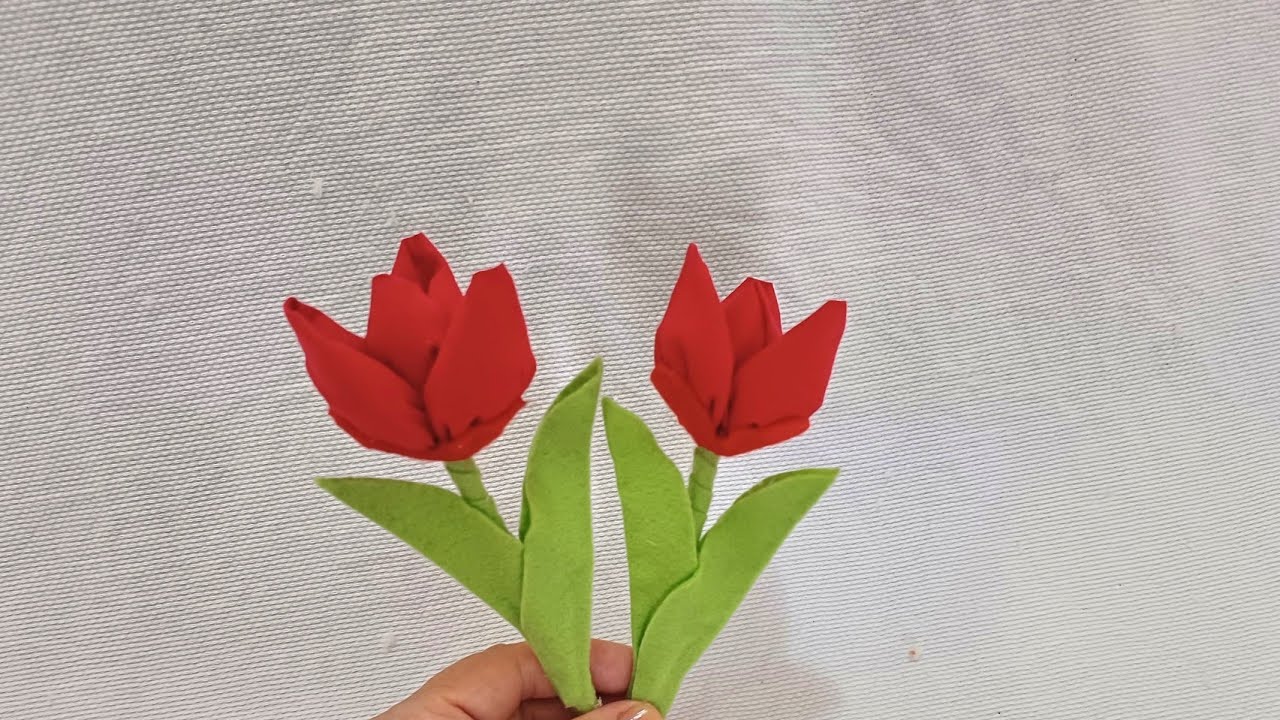 como fazer tulipa de tecido diferente,ideia incrível  peso de porta com argila #artesanato   #diy