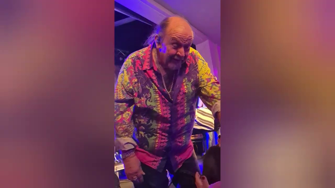Lasse Stefanz Tranås 1.nov 2025