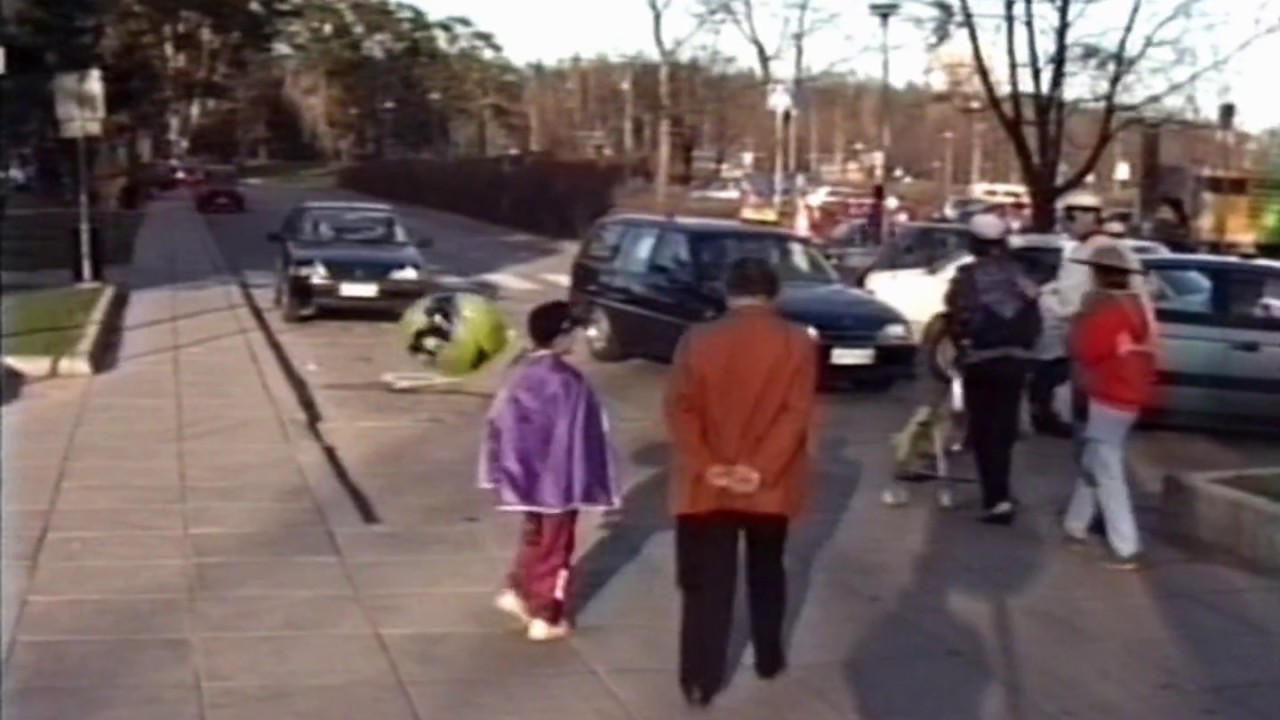 Välähdyksiä Tapiolasta ja Helsingistä vappuna 1993