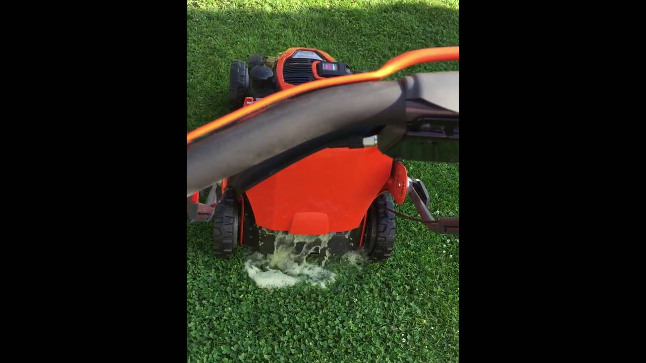 Cleaning Husqvarna LC 348VI