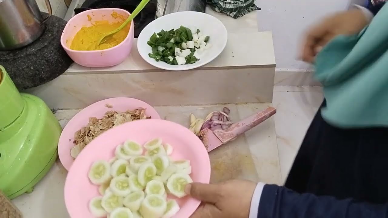 MEMBUAT SAYUR KULIT PICUNG
