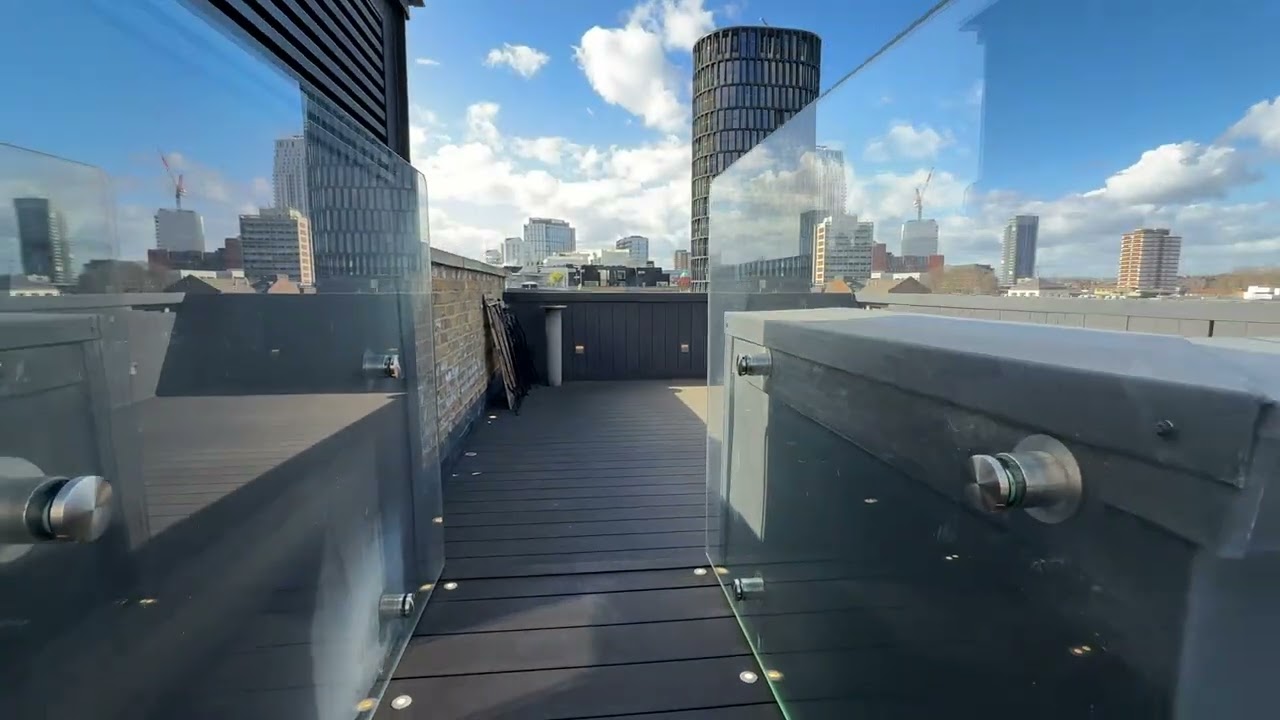 2 bedroom(s) flat to rent in Curtain Road, Shoreditch, EC2A | Benham & Reeves