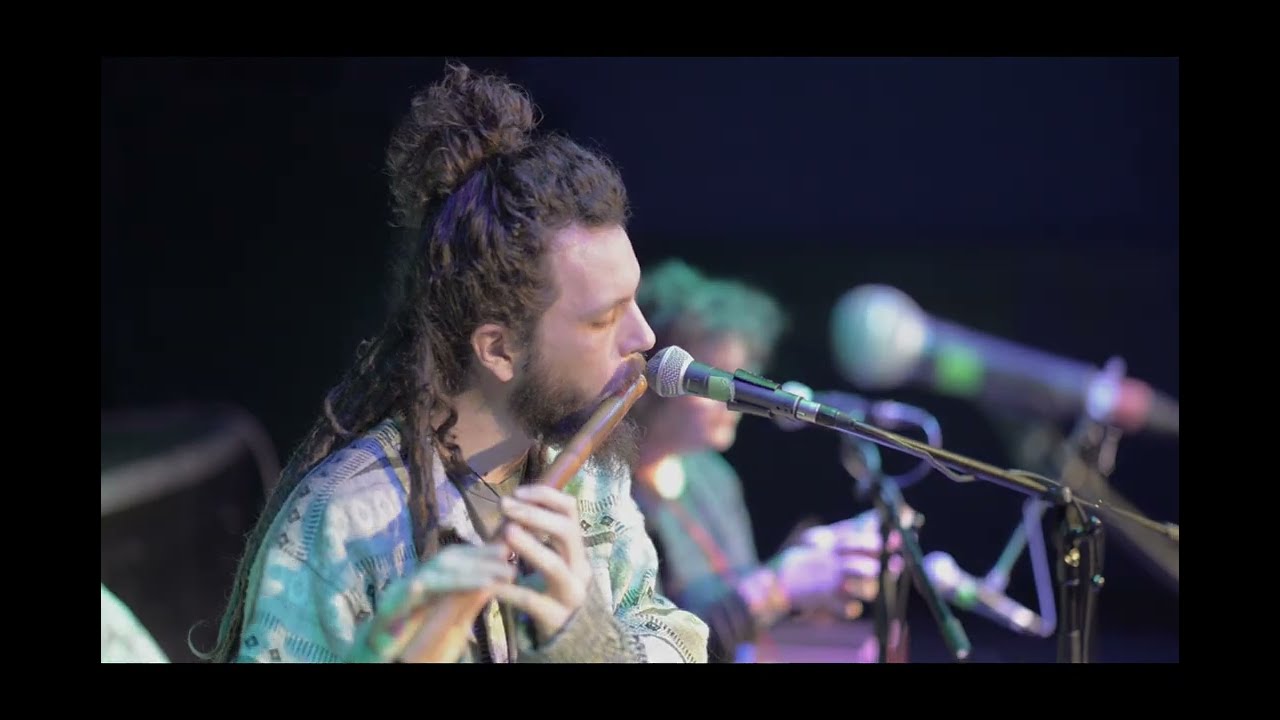 Dunja Knebl & Roko Margeta - CVETI MI FIJOLICA