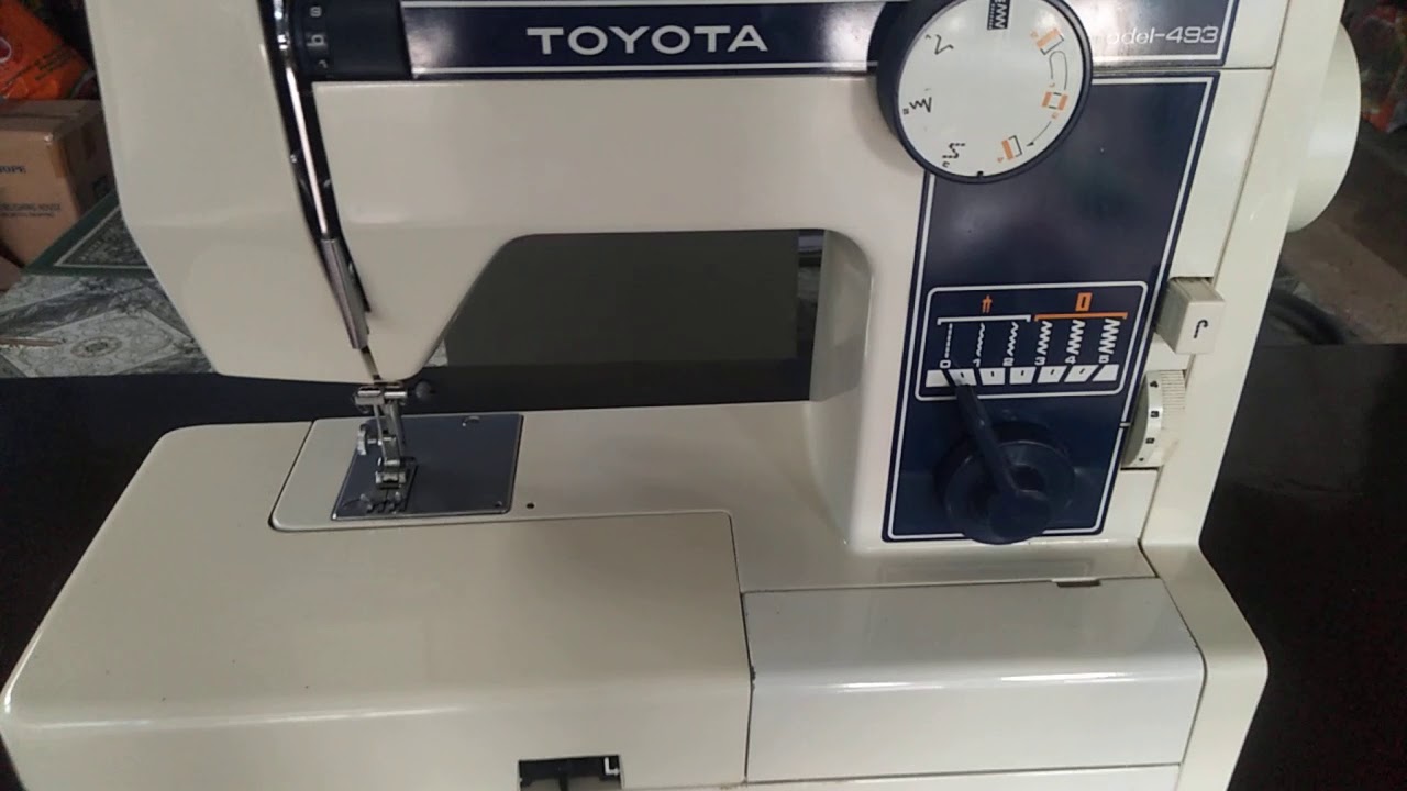 HEAVY DUTY TOYOTA PORTABLE SEWING MACHINE