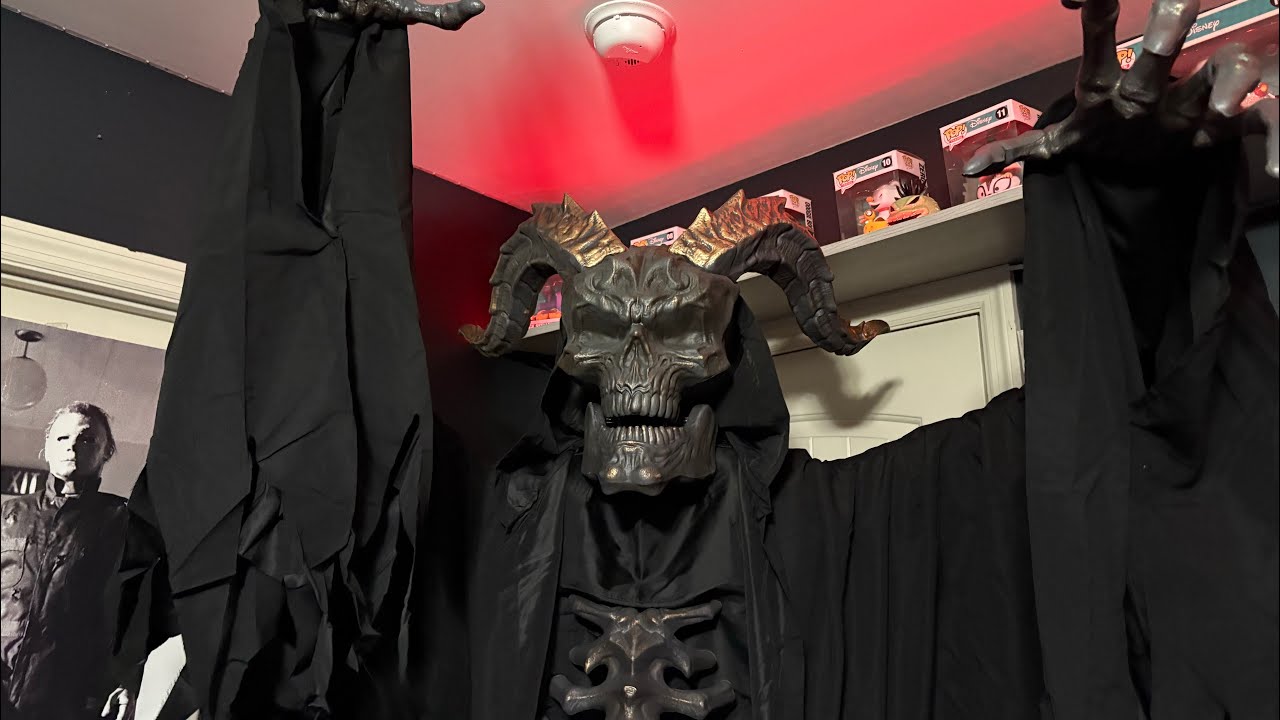 Unboxing fire demon spirit Halloween 2025 🎃👻
