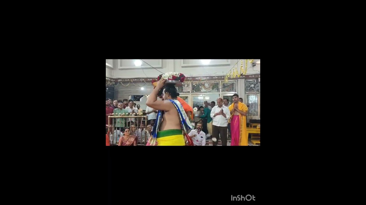 तिरुपती बालाजी मंदिर 🙏🏻🙏🏻ब्राह्मम उत्सव  के दर्शन और पूजा 🙏🏻🙏🏻💐💐💐