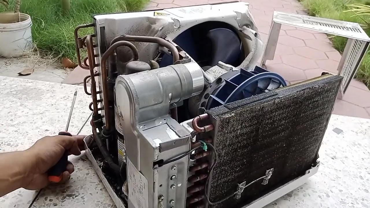 Mantenimiento de aire acondicionado de 5000 BTU / Air conditioning maintenance 5000 BTU