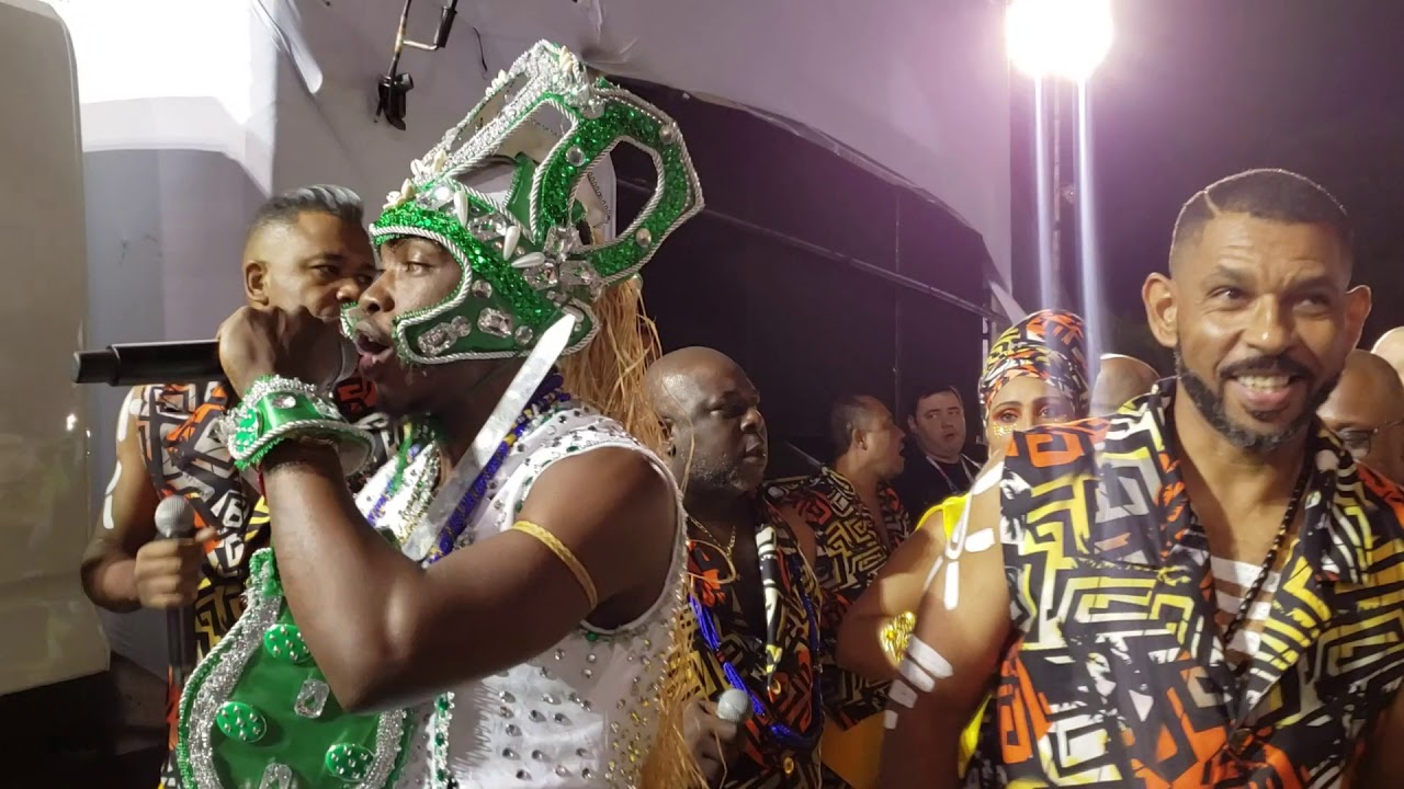 Camisa Verde e Branco - Largada Desfile Oficial 2020 - TV SASP