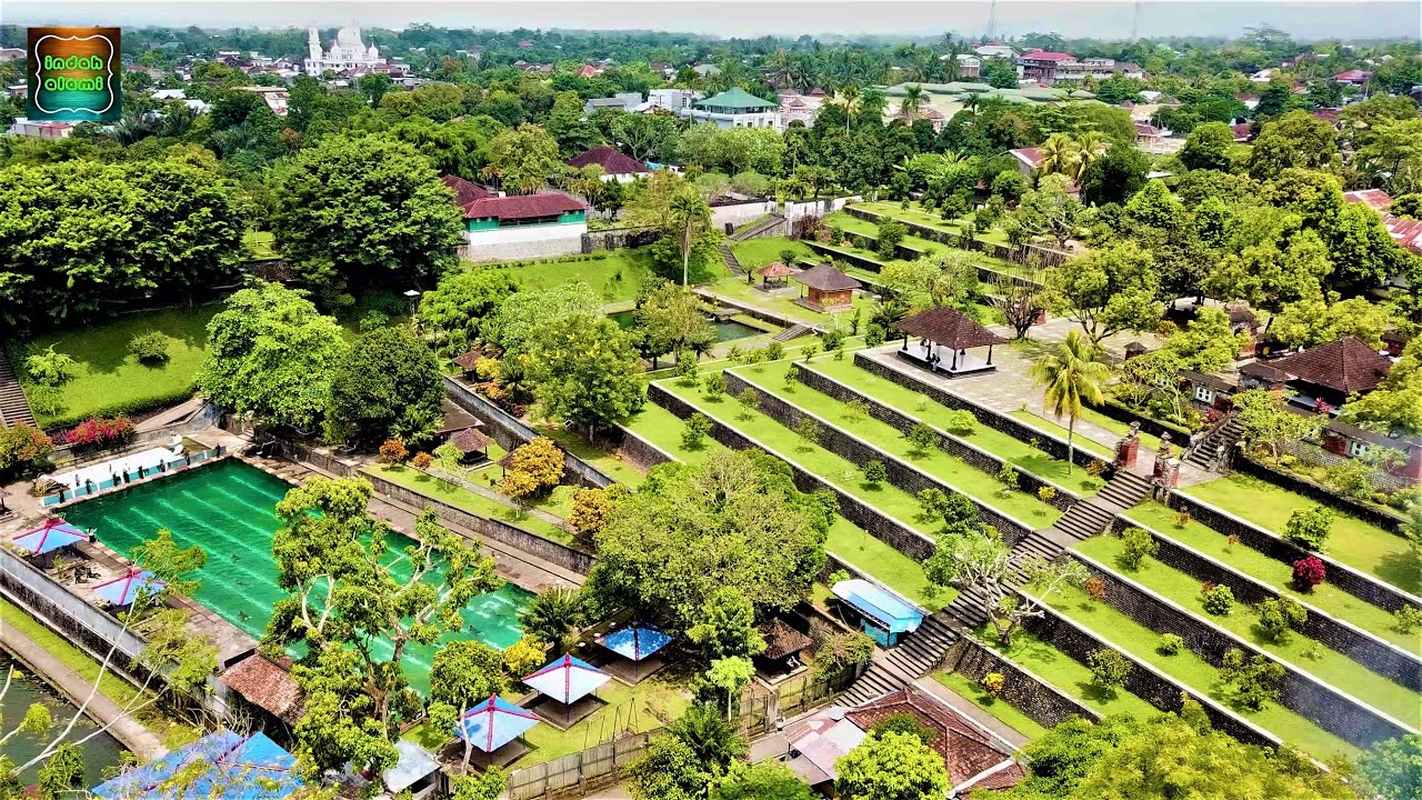 Indahnya Taman Narmada Lombok dari Udara