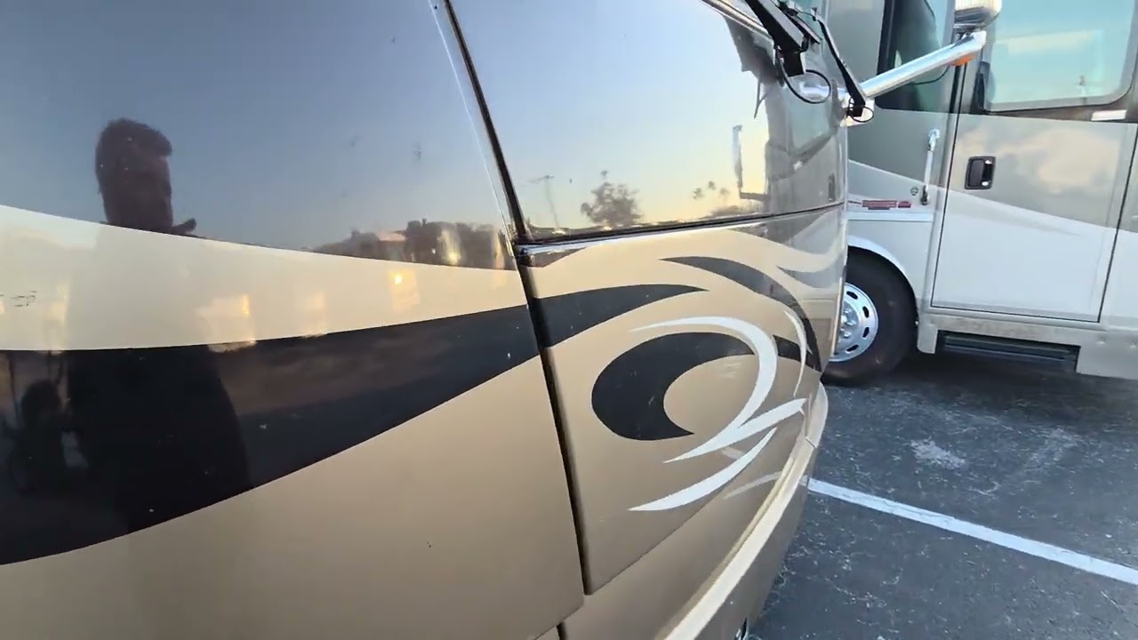 2010 Allegro Bus