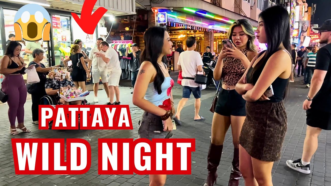 INSIDE PATTAYA NIGHTLIFE 2025! Walking Street Tour + CRAZY Go Go Club Experience!