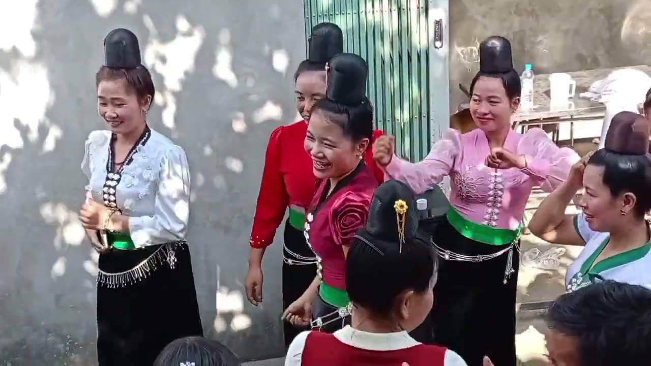 Lế mừng tân gia của em NHƯ tại bản hin 1 