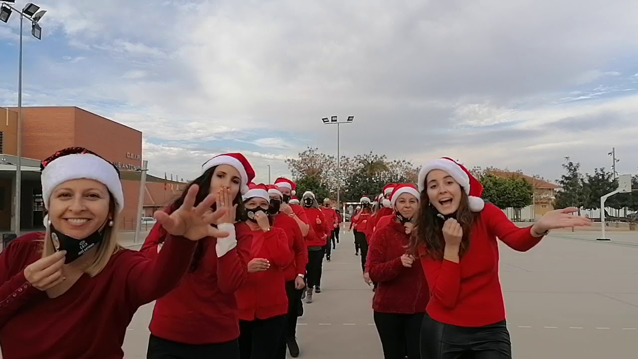 Los maestr@s del CEIP José Antonio os desean Feliz Navidad
