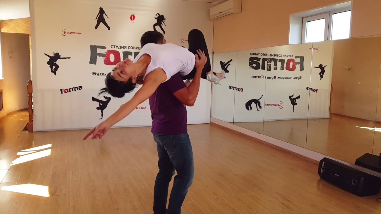 Fantastic wedding dance. Свадебный танец с необычными поддержками Ciudar nuestro amor