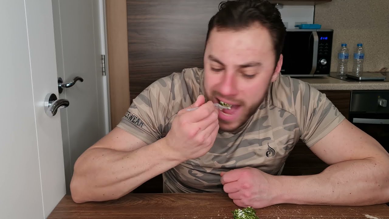 ALDI #6 Pulpe de Pui si Branza