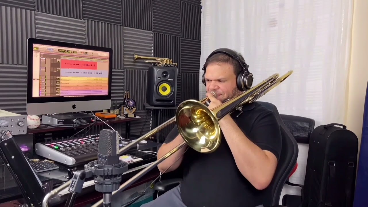 Johan Escalante demonstrates the Victory Crown Series trombone