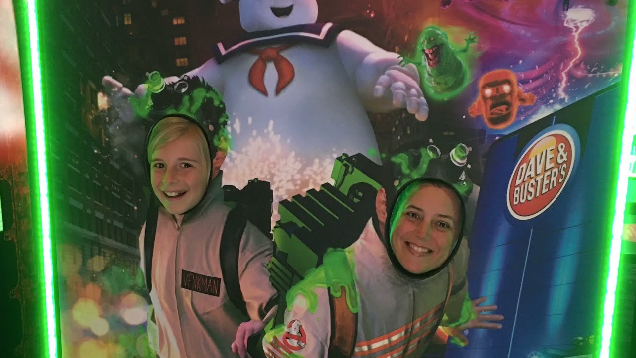 Ghostbusters Video Game With Ray Stantz And Egon Spengler