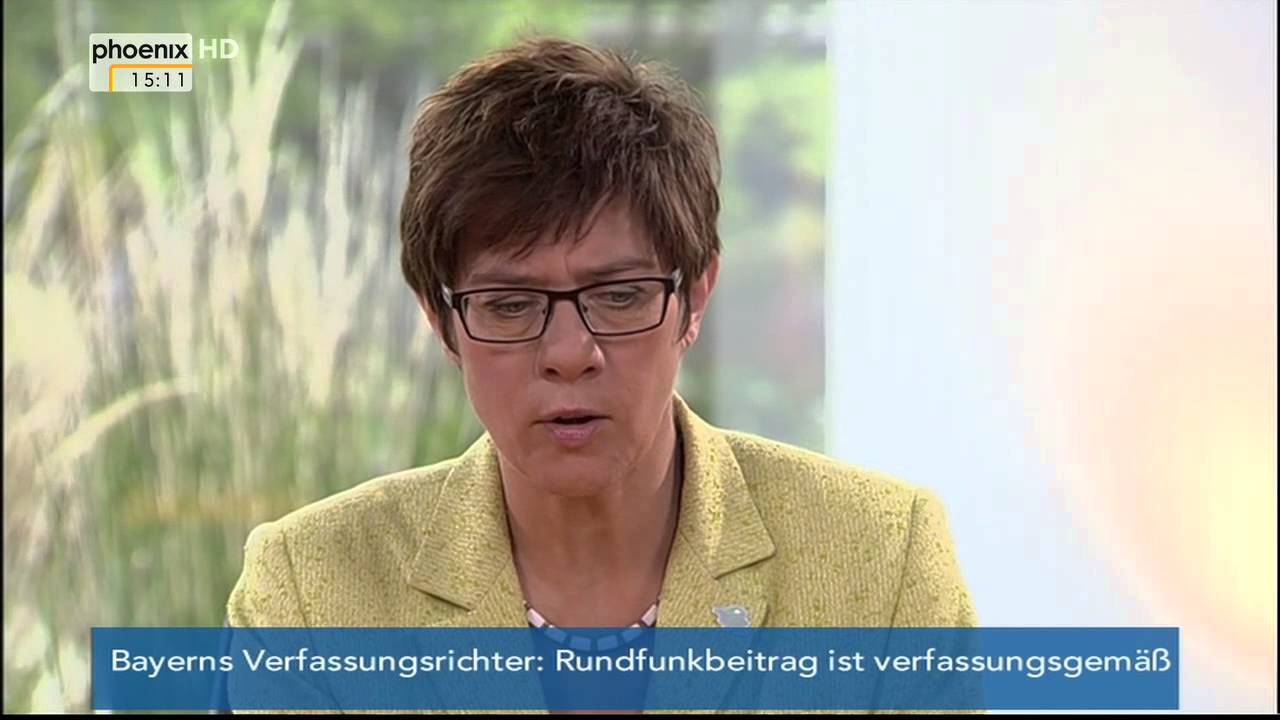 Ausschnitt L&auml;nderforum: Annegret Kramp-Karrenbauer im Gespr&auml;ch mit Michaela Kolster & Michael Hirz