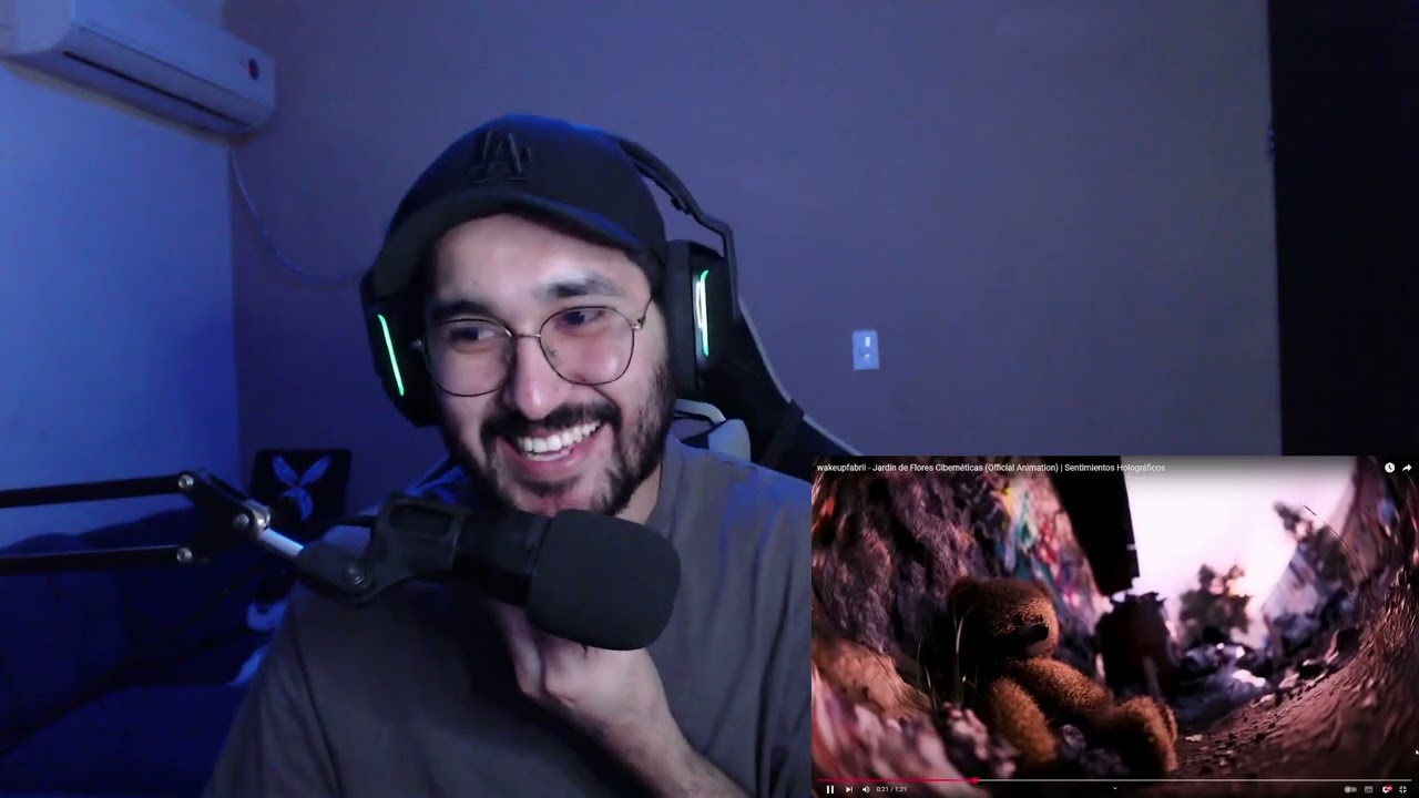 Reaccionando a wakeupfabrii - Jardín de Flores Cibernéticas (Official Animation)