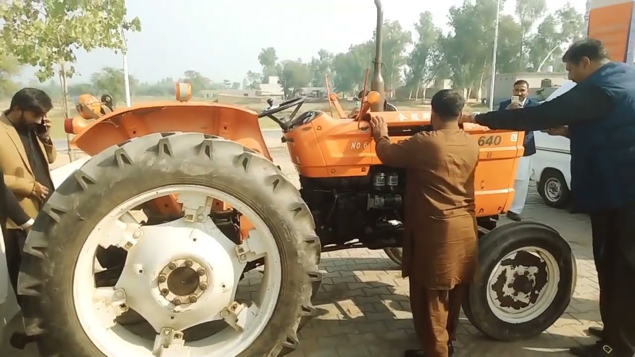 Japanese tractor visit team mera kisan pakistan 