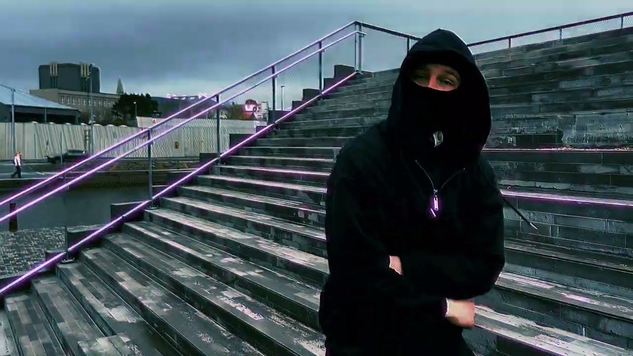 BAGO - KWASIARZE PROD. WXRRIOR (VIDEO)