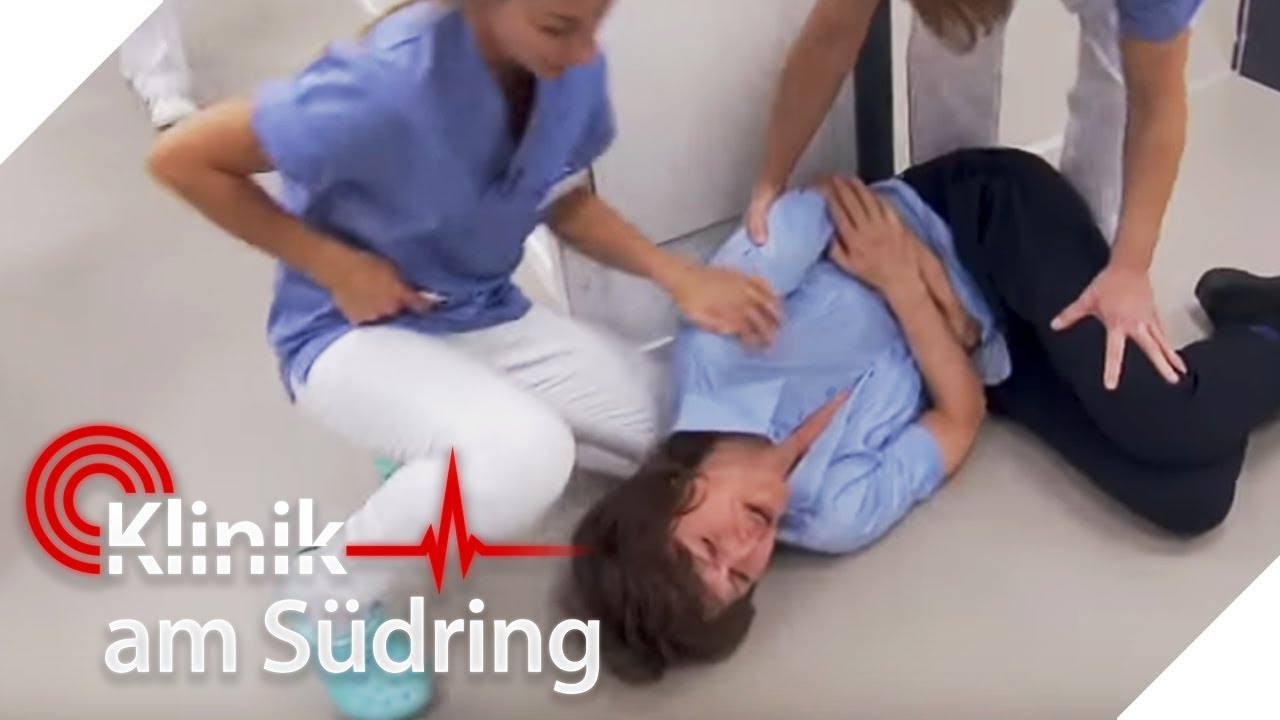 Schlimme Periode: Es tut so weh und blutet so stark! |  Klinik am Südring | SAT.1 TV