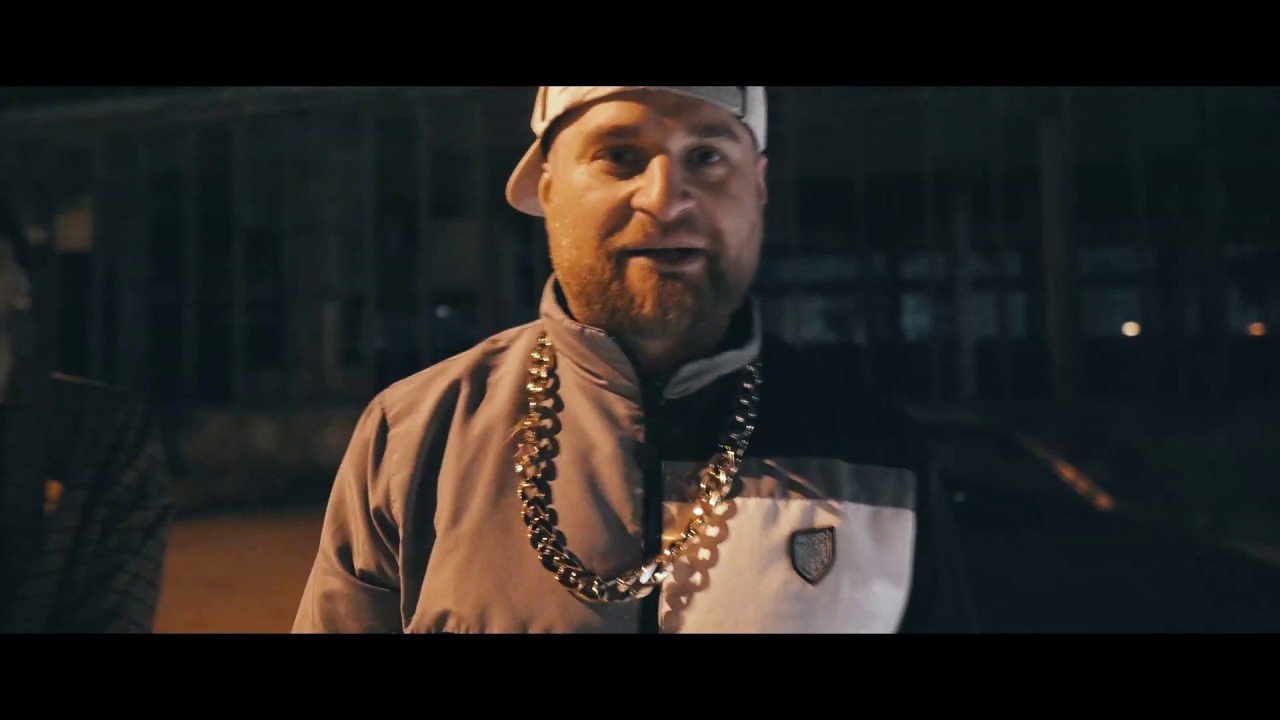 KSIĄŻĘ KAPOTA - HAJSUMINATI feat RAU (prod. Fryta Beatz)
