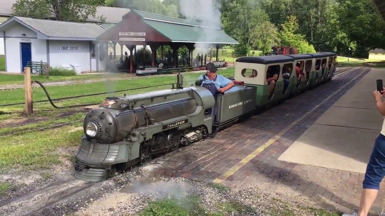 Firing Up The Miniature Steam Locomotives!  Live Steam Locomotives!  Houston Steam Trains Museum