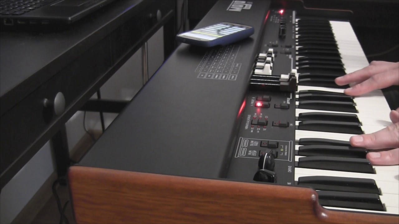 Crumar Mojo 61 - Electric Piano Demo