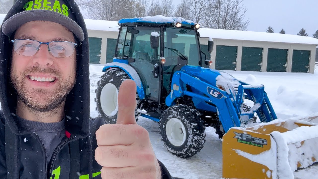 Snow Removal in 2026 | Clearing Feet of Snow with the LS MT 347 Tractor & Snow Push Box