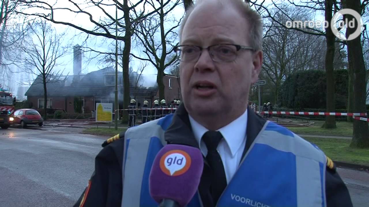 Twee gewonden bij uitslaande brand in Epe