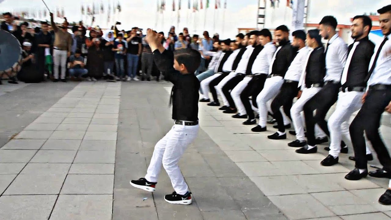 الدبكة والحرب تتطور الفلكلور السوري أتحداك ماتحط لايك وتعليق