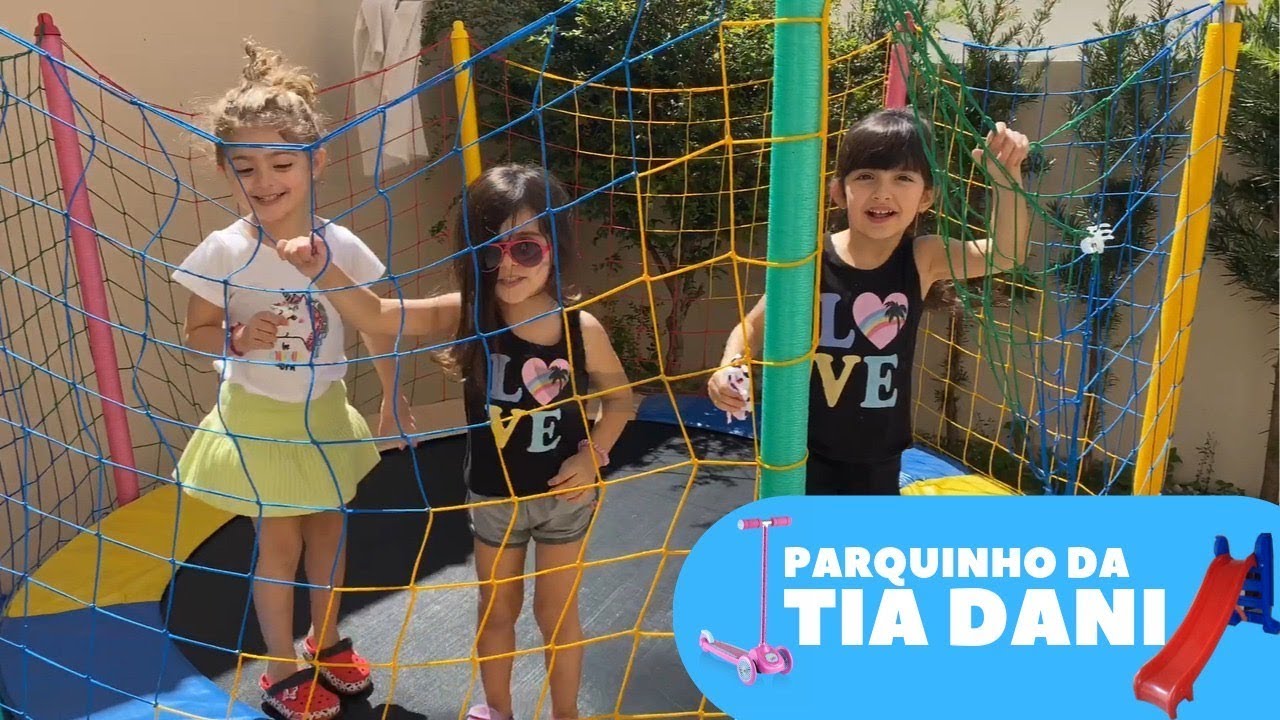 O parquinho da casa da Tia Dani