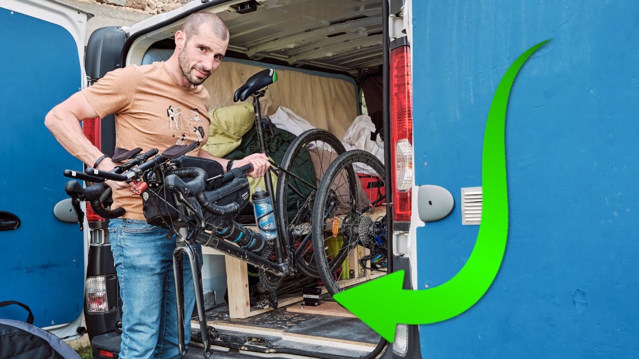 SUPER SYSTÈME DE TRANSPORT VÉLO EN VAN AMÉNAGÉ 🚲 (V1 - Nos vélos vont-ils survivre ?)