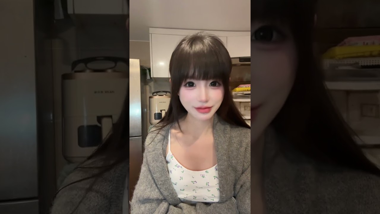 Live 17 Junzai and 17 Xiaoyang are currently live streaming 24.03.2026 20:27 China time