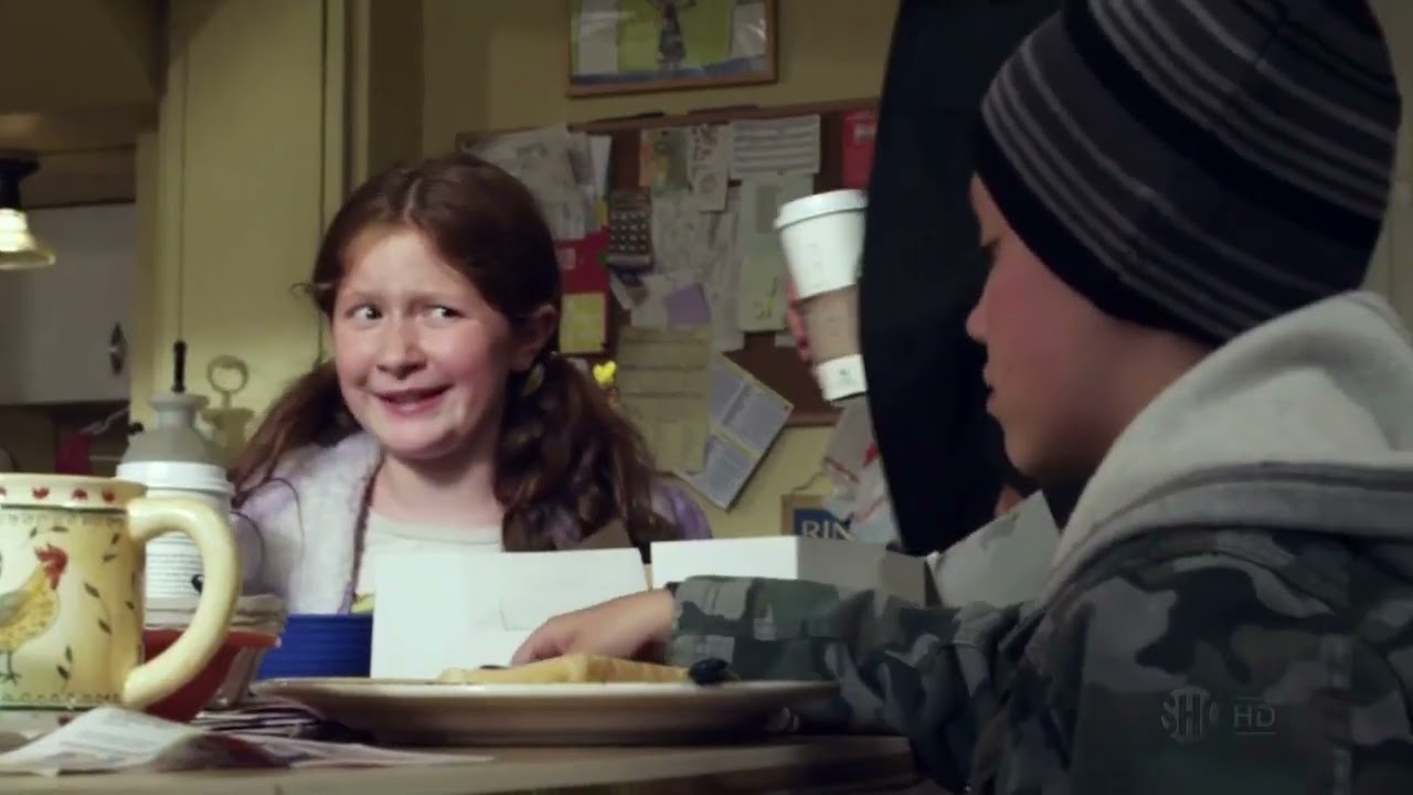 Emmy Rossum,Justin Chatwin,Emma Kenney, in Shameless - coffee and suger